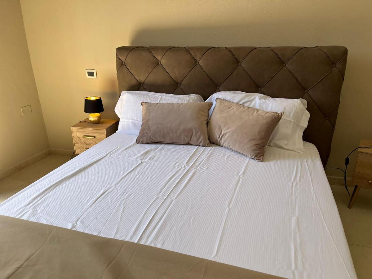 Suite Sardinia Holiday Cagliari Exterior photo